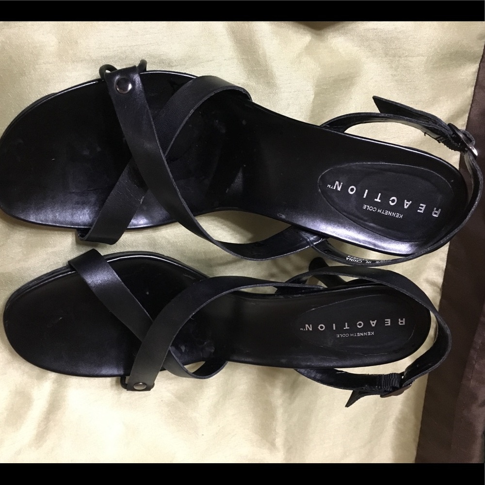Kenneth Cole Reaction Hi Hopes Strappy Sandals